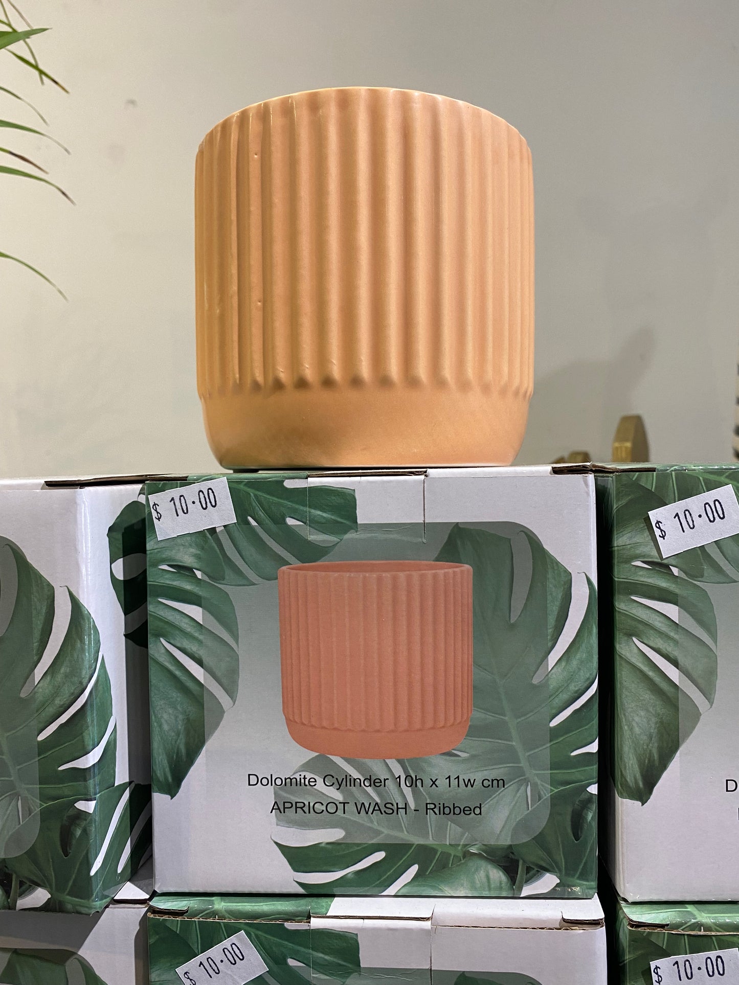 RIPPLE POTS (3 sizes & 4 colours)