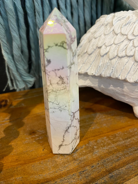 Howlite Aura Generator